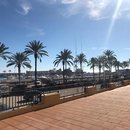 Vista Al Mar Palmeras Апартаменти Фуенхірола