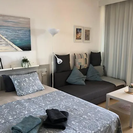 Vista Al Mar Palmeras Апартаменти Фуенхірола